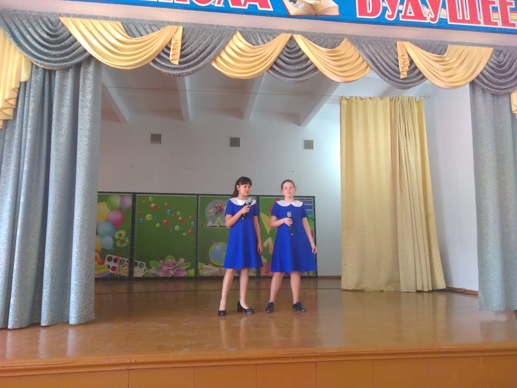 07 марта в школе прошел праздничный концертimage009